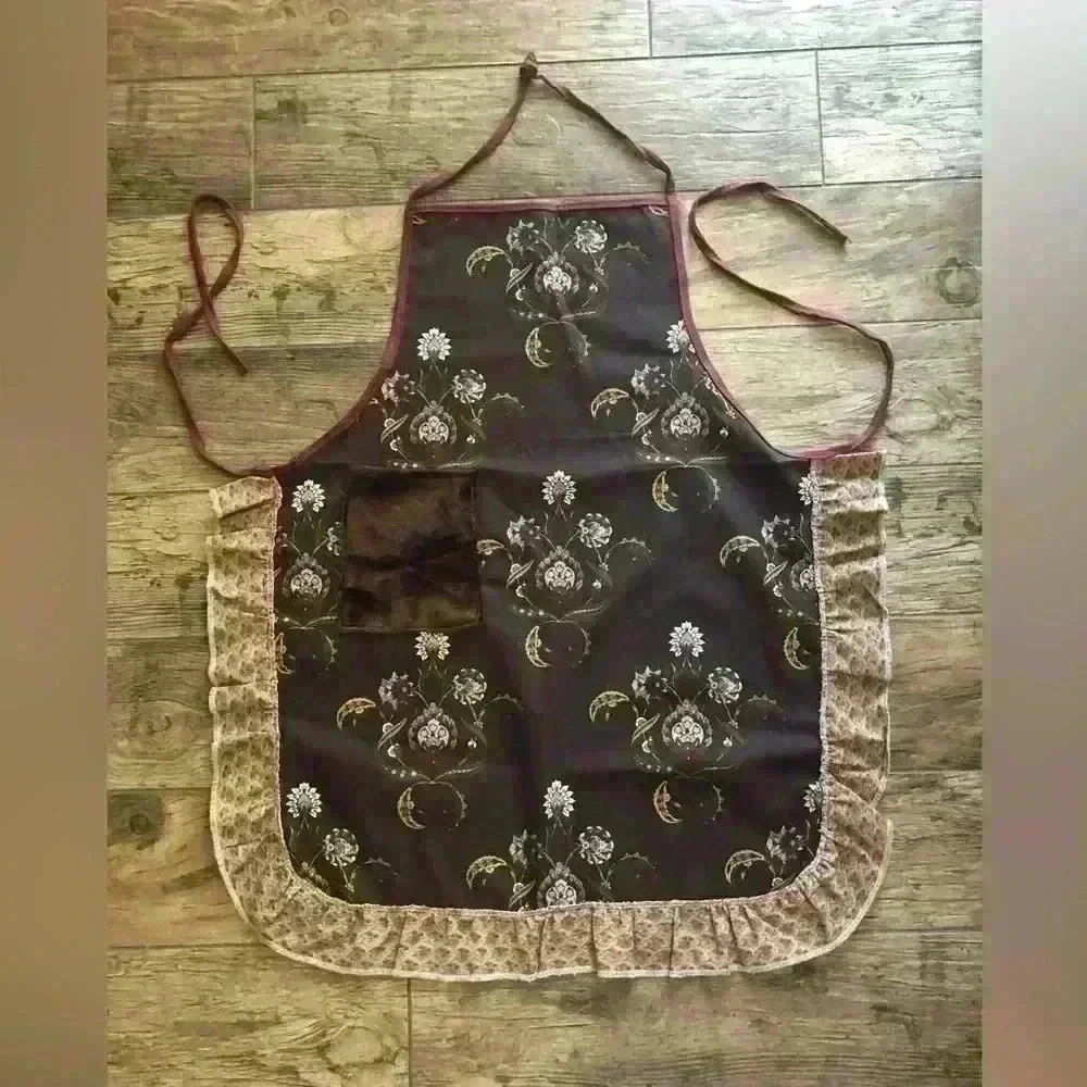 HANDMADE VTG UPHOLSTERY CANVAS FABRIC STANDARD SIZE BROWN WITH RUFFLE APRON